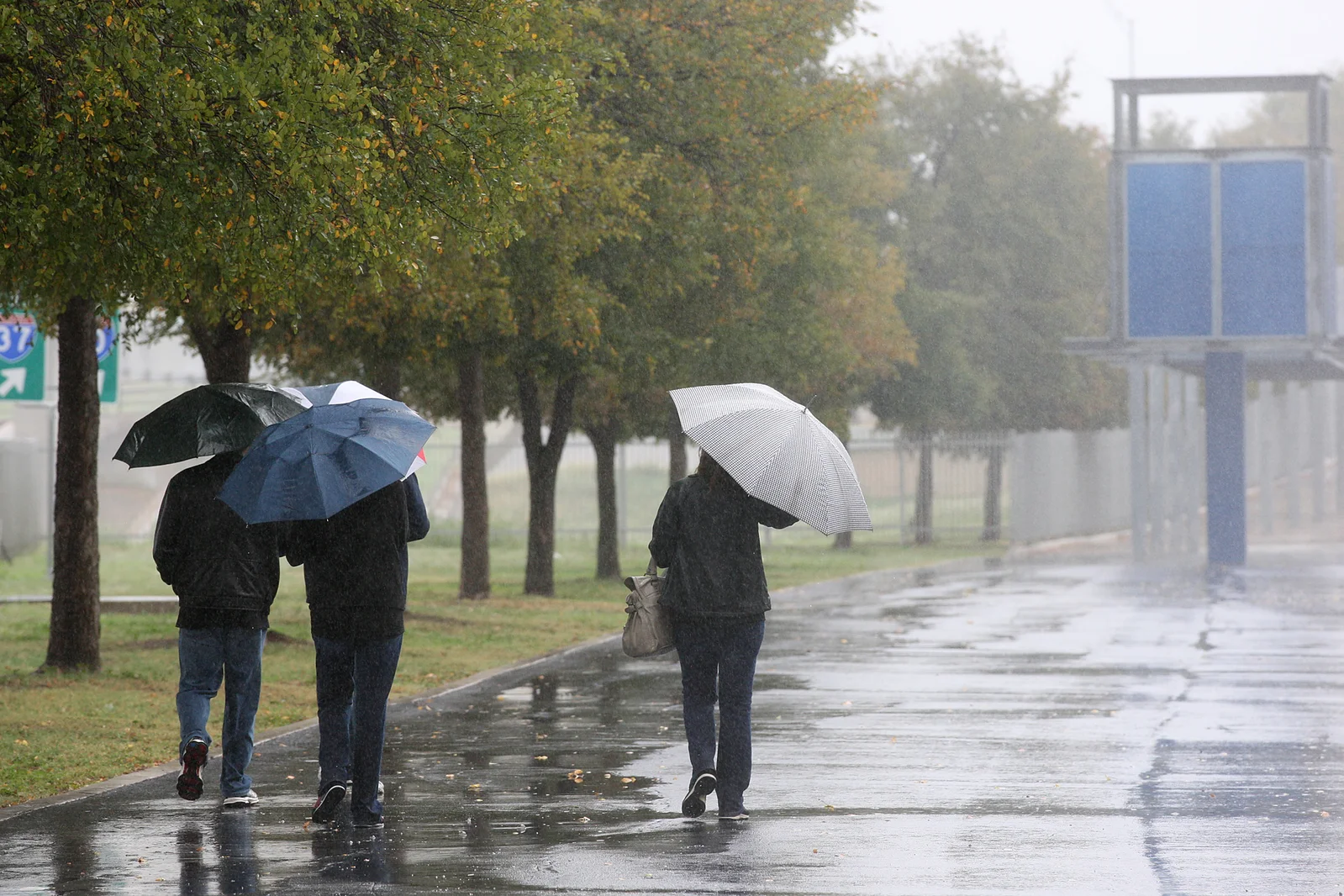 Severe storms threaten Texas, Florida, and Alabama.