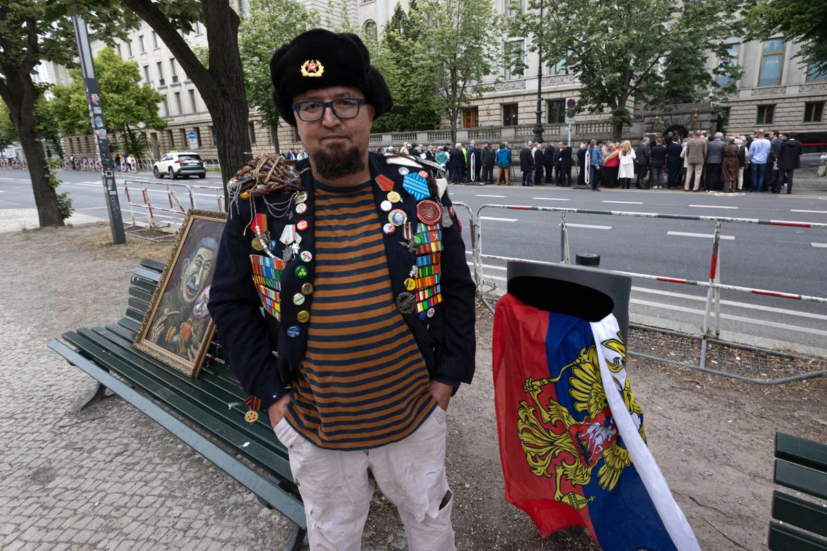 Exiled Putin critic shot dead in Poland