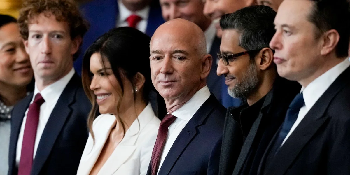 Sunshine State Lures Billionaires as West Coast Tax Proposals Trigger Exodus