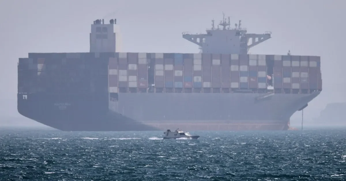 US-Iran clash escalates after Hormuz attacks and retaliatory strikes