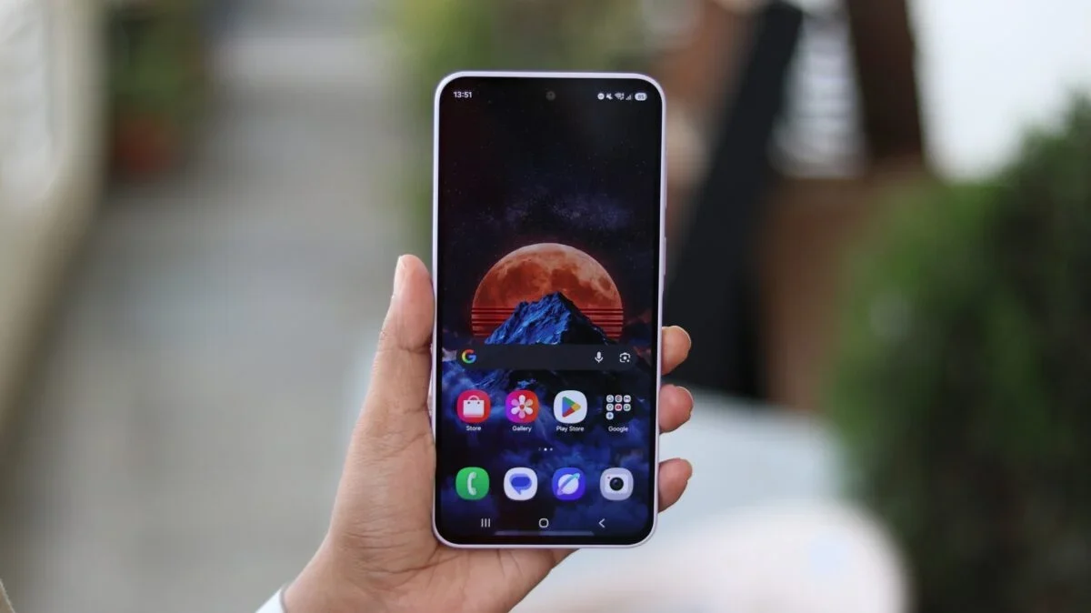 Galaxy Enhance-X gets a three-tab redesign, new plugins, and batch editing