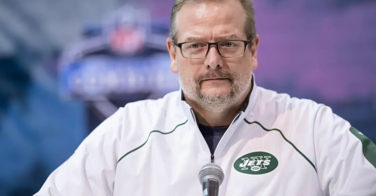 Eagles overhaul front office, reunite with former Jets GM Mike Maccagnan