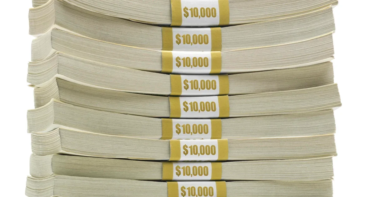 CDs edge out savings and money markets for a $100,000 deposit—here’s why