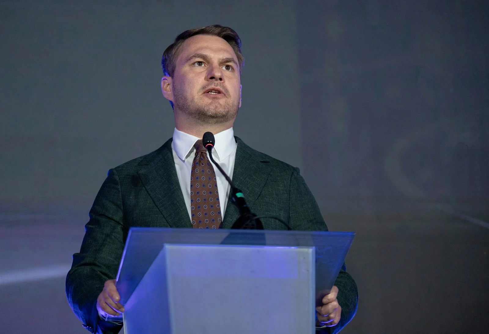 Ukraine’s embattled prosecutor general fires back as anti-graft probes widen