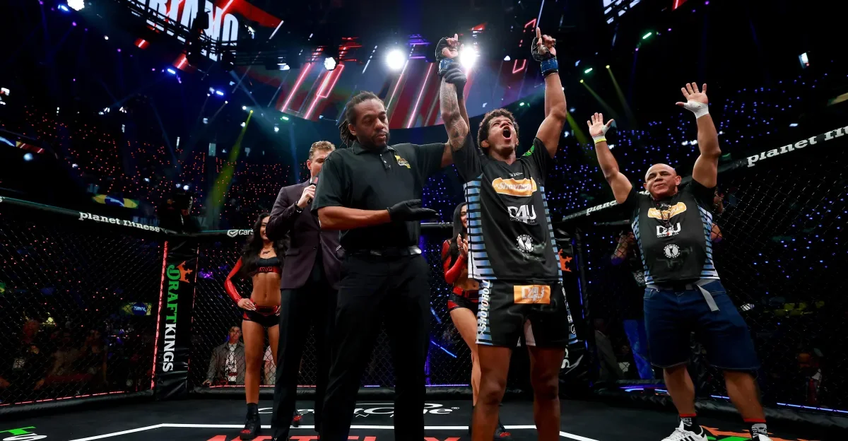 Dean Defends Moraes-Nkuta Finish After Replay Review