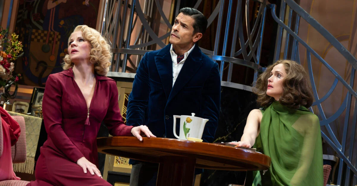 Critics Weigh In on Broadway Revival of Fallen Angels