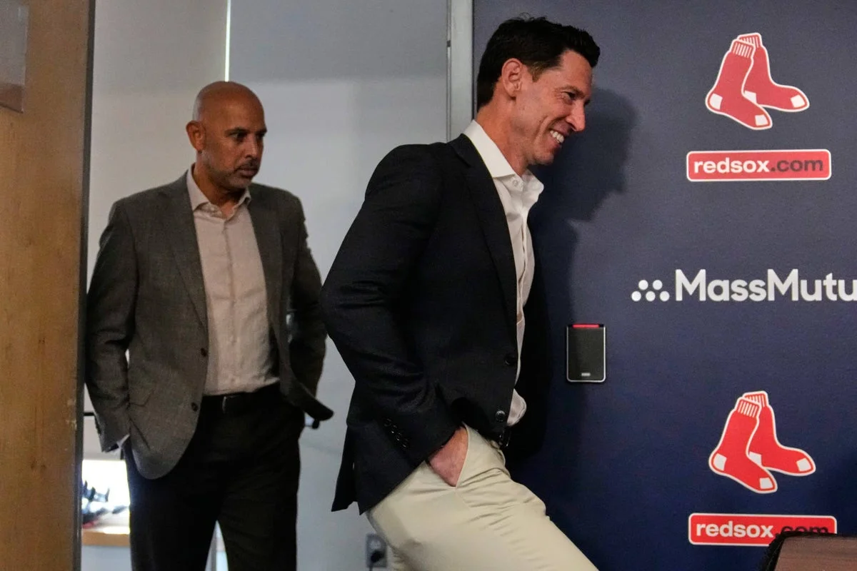 Red Sox Extend Front-Office Shakeup as Cora Is Ousted