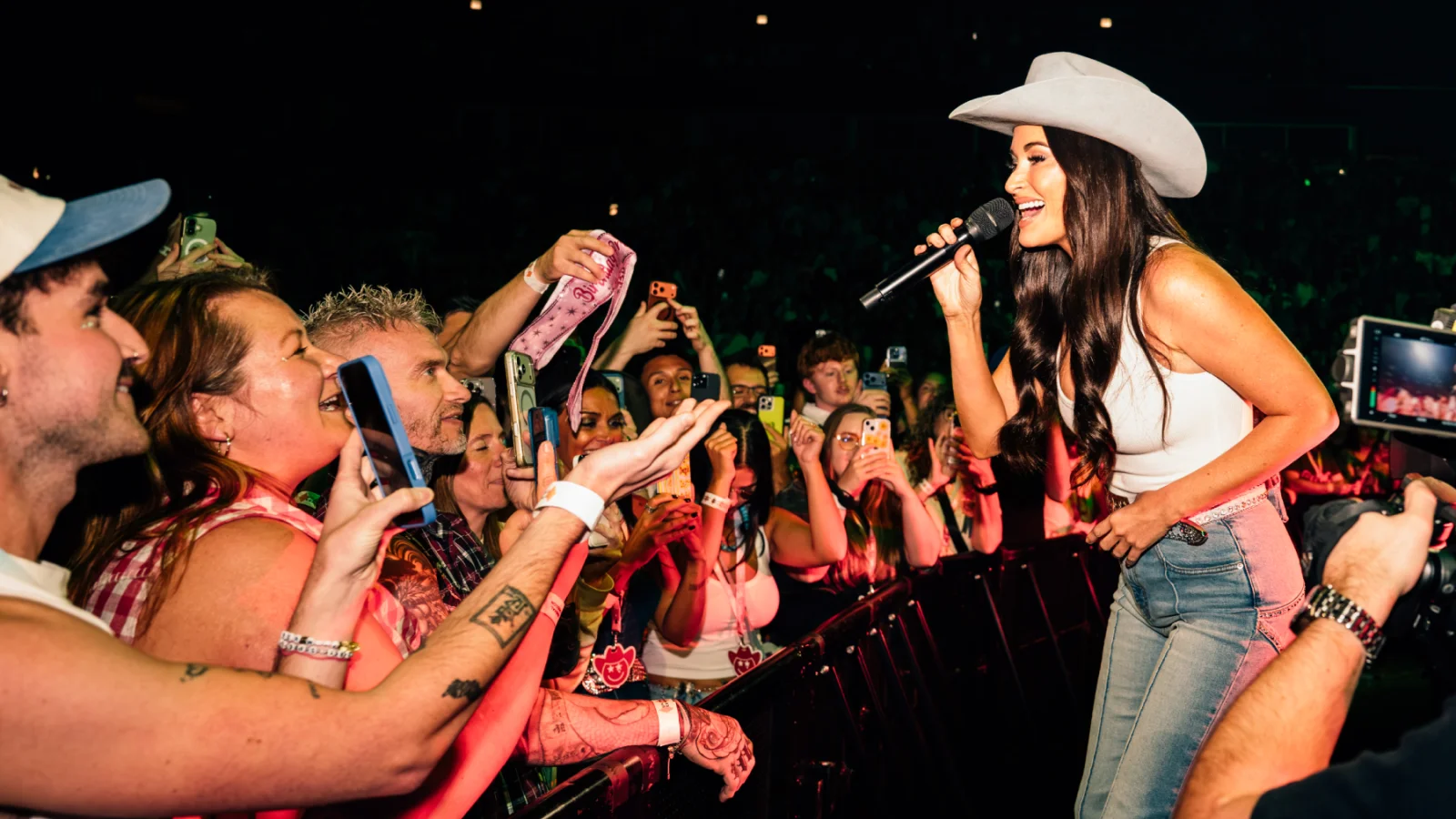 Kacey Musgraves TAKES ON MAGA, Raises Funds for Immigrant Kids at Tour Kickoff