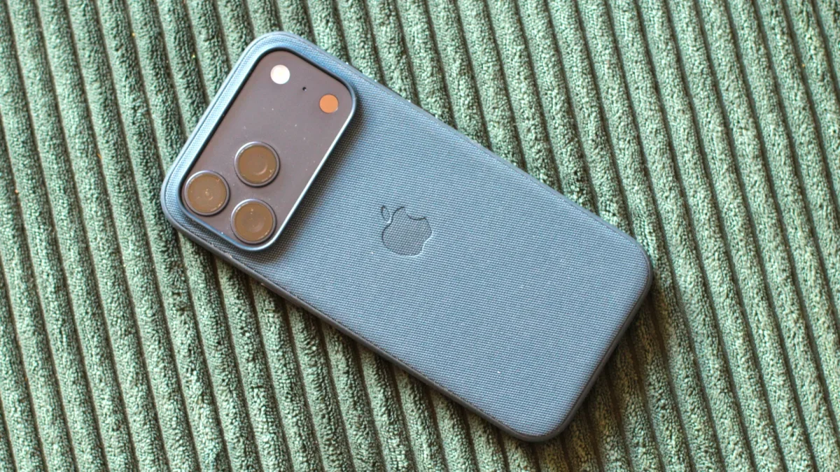 T-Mobile offers weekend promo: free iPhone 17 lineup with trade-ins or porting