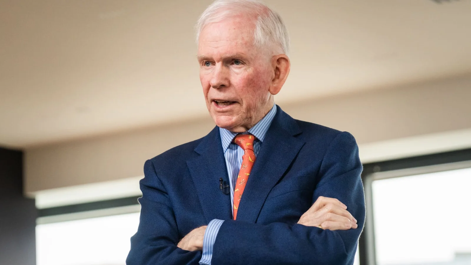 Grantham Predicts Bitcoin's Slow Fade Over Decades