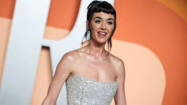 Katy Perry Dons Sleek Black Alaïa, Coordinates With Justin Trudeau