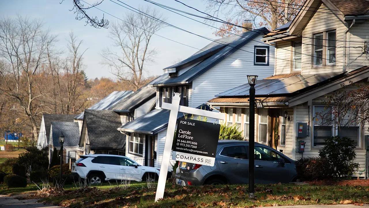 US Homebuyer Sentiment Improves Despite Negative Views on Housing Market