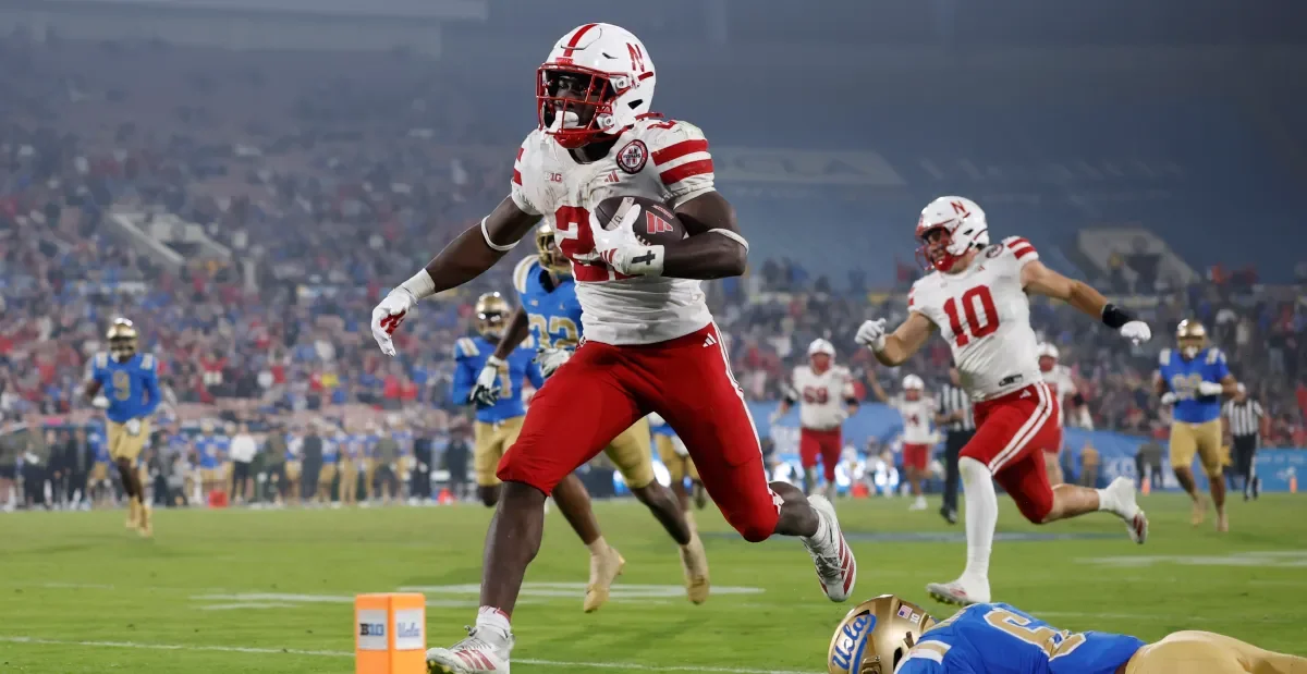 Chiefs trade up to land Emmett Johnson at 161, drawing mixed grades