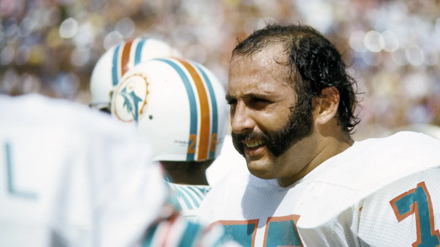 Manny Fernandez, cornerstone of the 1970s Dolphins, dies at 79