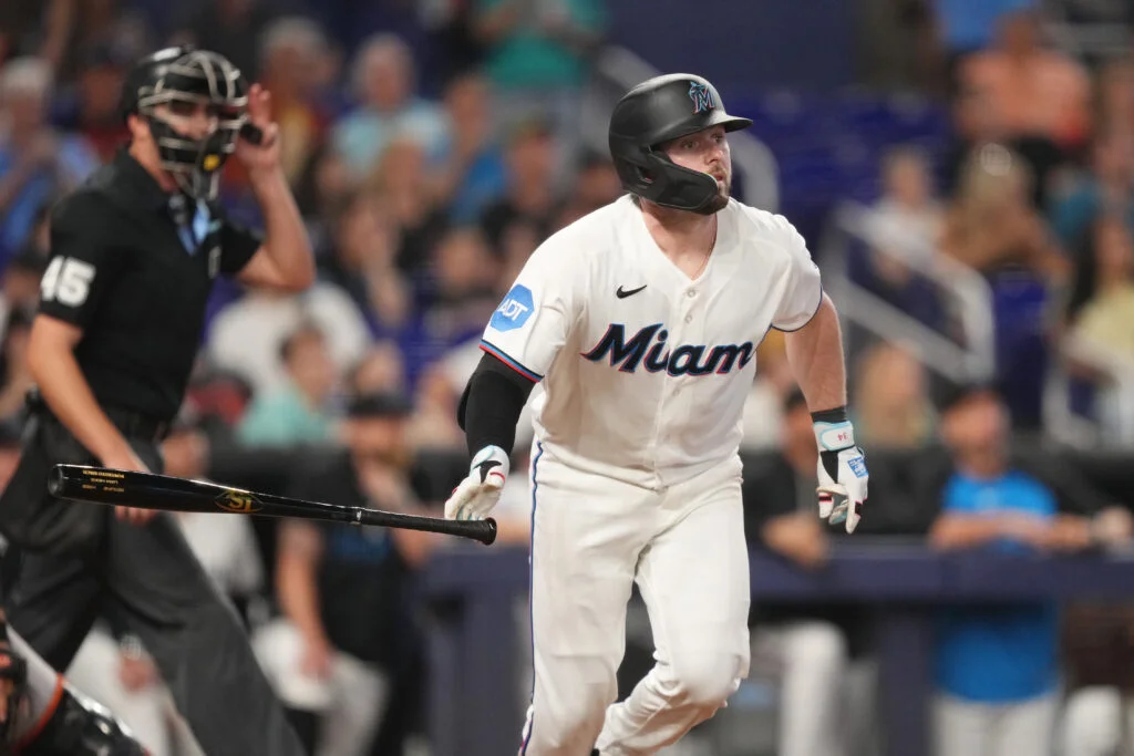 Rays land Hicks in three-player swap to bolster catching behind the plate
