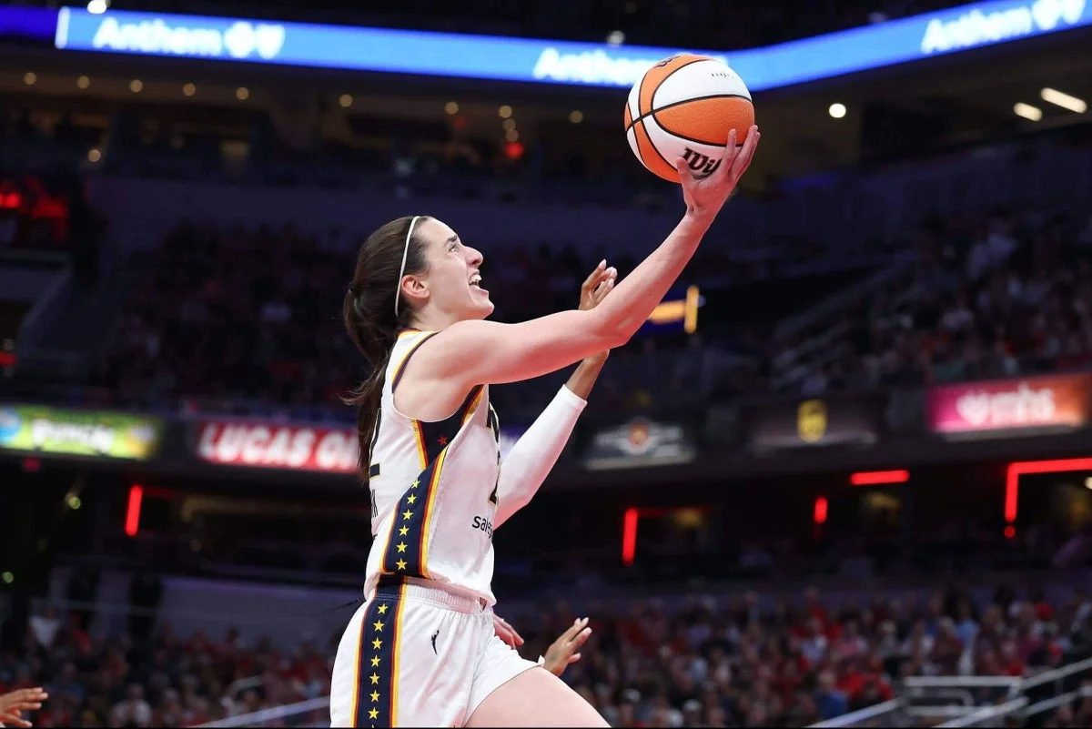 Fever coach blasts officiating after Clark injury, calling two no-calls ‘unacceptable’