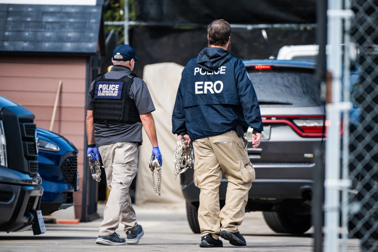 Chicago Sees Rise in ICE Arrests: A Survival Guide for Immigrants