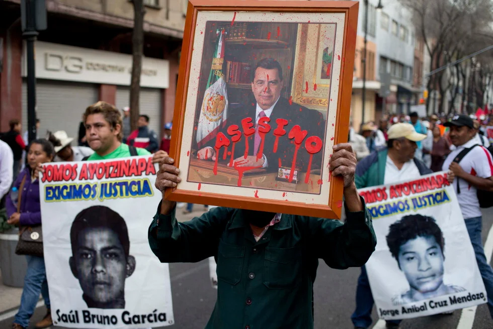 Ex-Guerrero governor arrested in Ayotzinapa case tied to 2014 disappearances