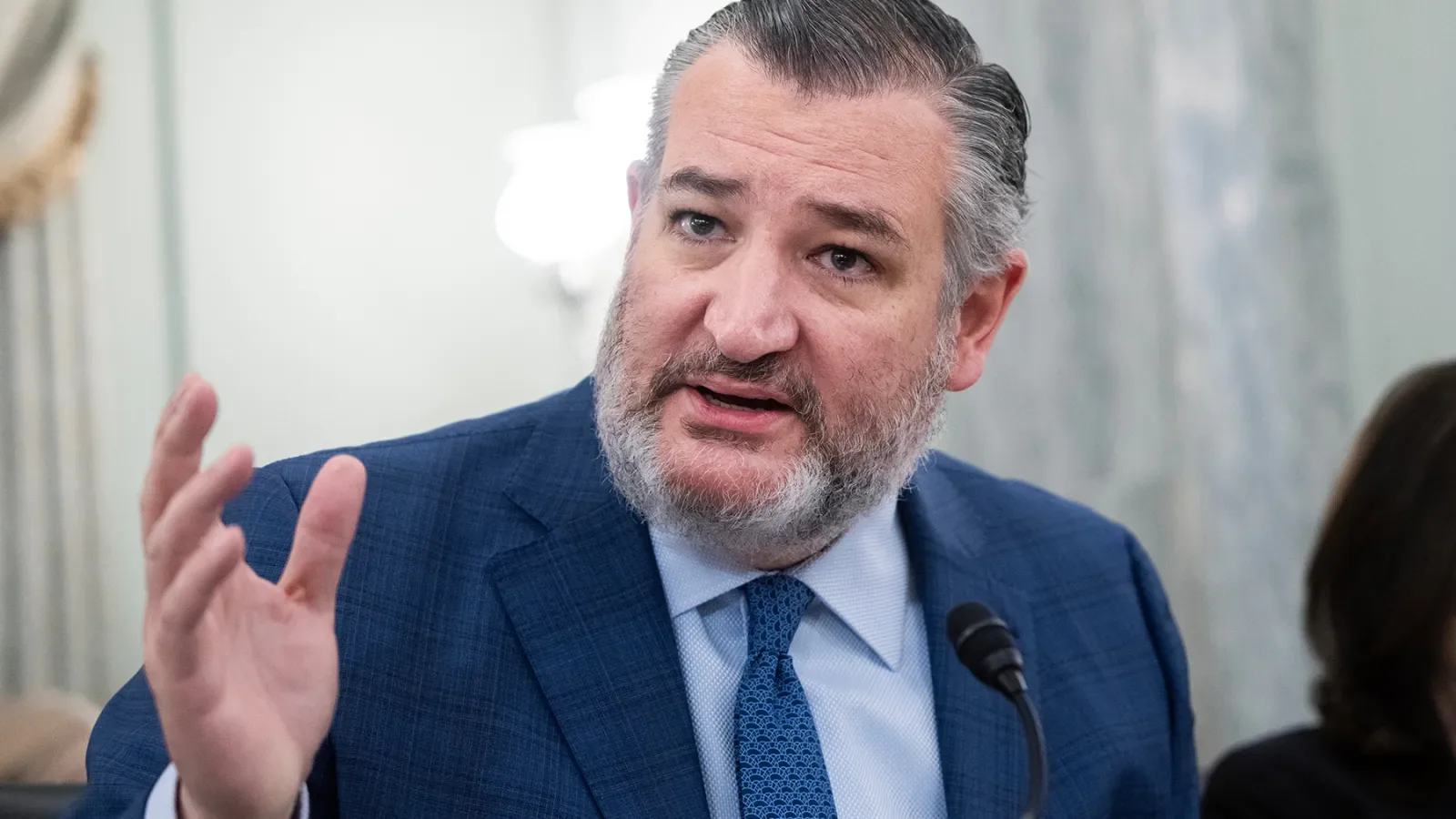 Ted Cruz Defends Jimmy Kimmel Against FCC Pressure