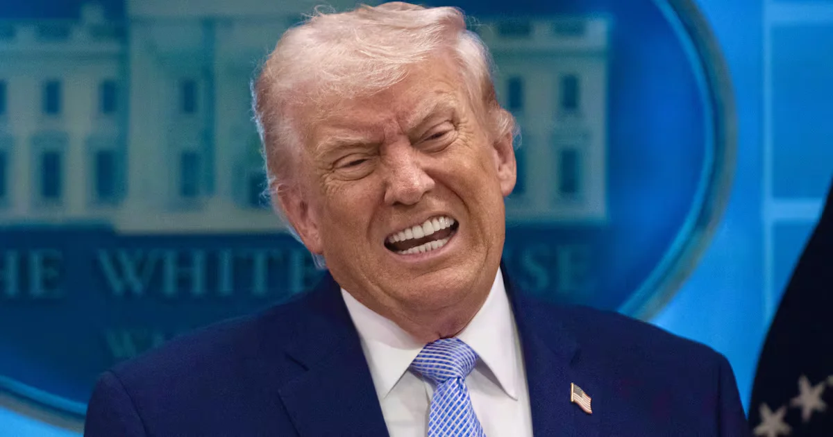 Trump Warns of Fresh Iran Attacks If Peace Talks in Pakistan Fail