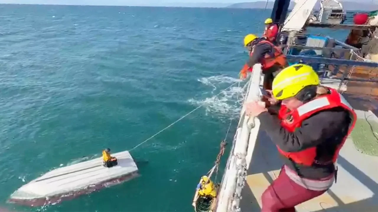 Alaska teen survives two-day capsize ordeal as two relatives die