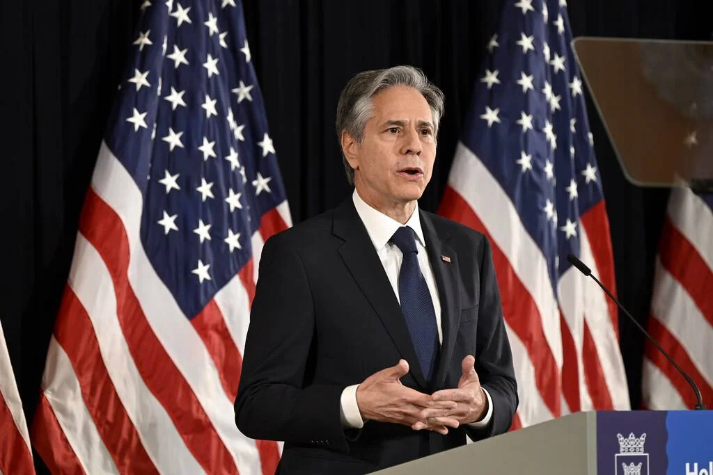 Blinken demands Russia's withdrawal for Ukraine cease-fire.