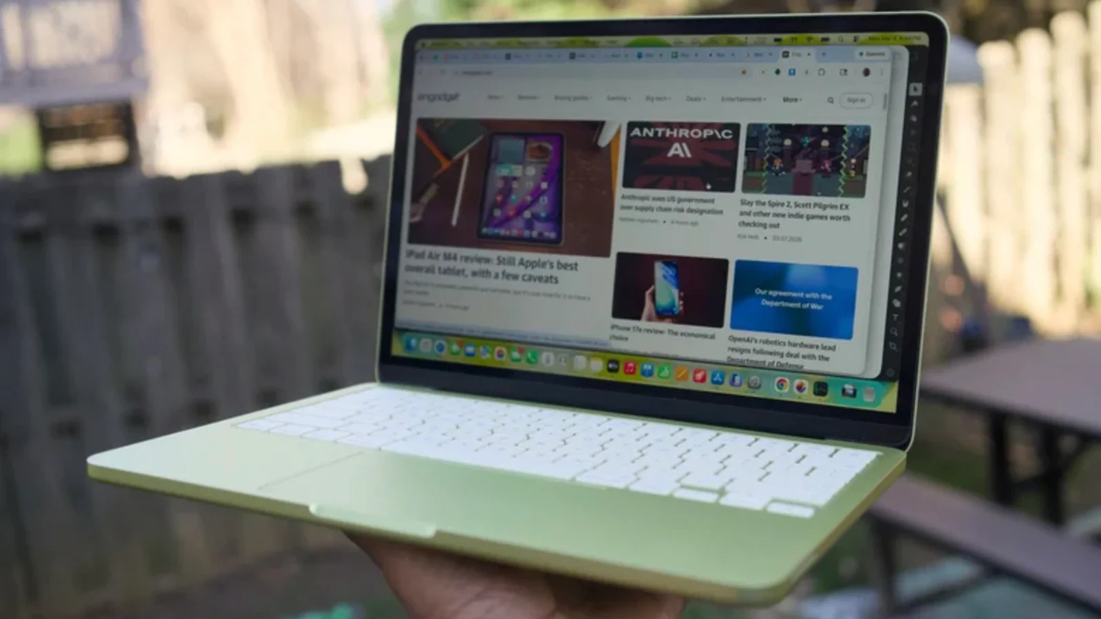 Kansas City Schools Go All-Apple, Rolling Out 4,500 MacBook Neos
