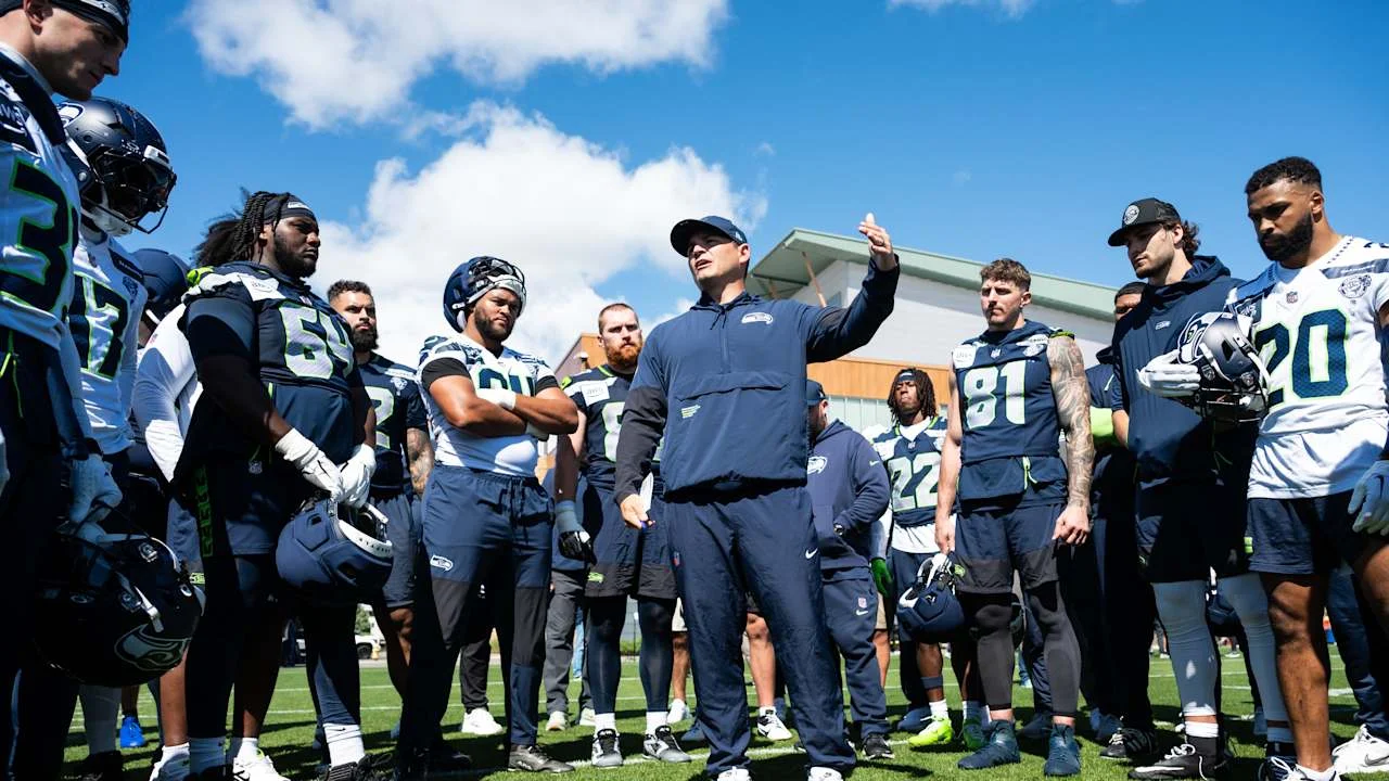 Seahawks Minicamp Day 2: A 'Kinda' New Offense Takes Shape Amid Injury Updates
