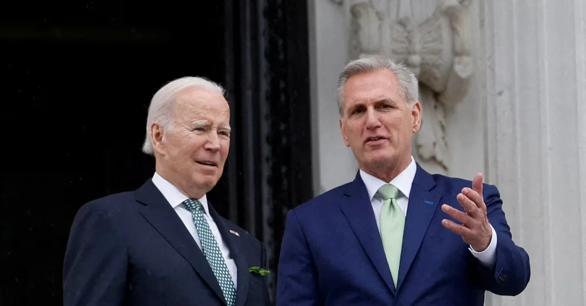 Biden Urges Debt Ceiling Hike to Avoid Default