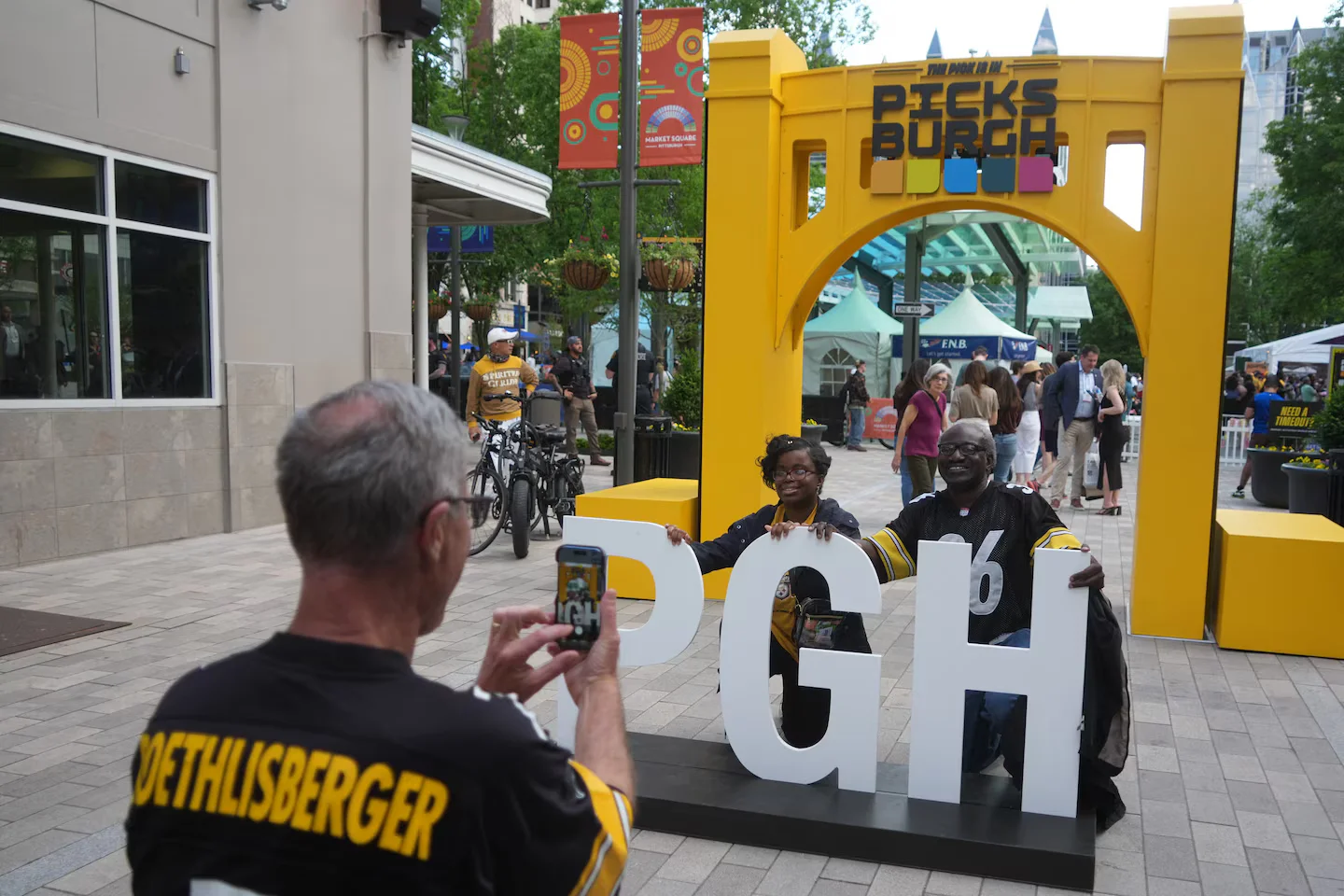 Pittsburgh Draft Fever Sparks Virtual School Days