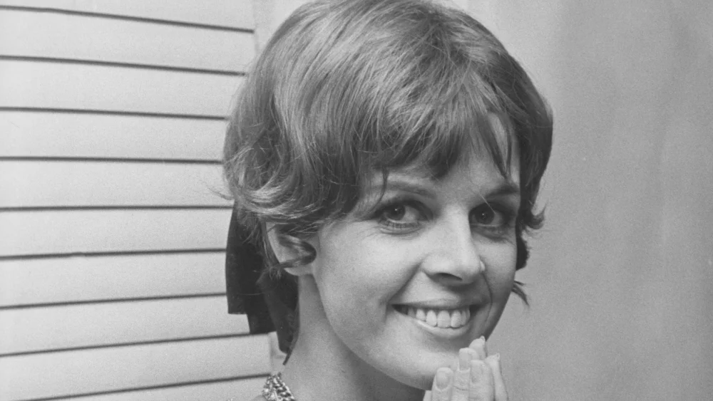 Claudine Longet, French Singer-Actress Behind 1976 Sabich Shooting, Dies at 84