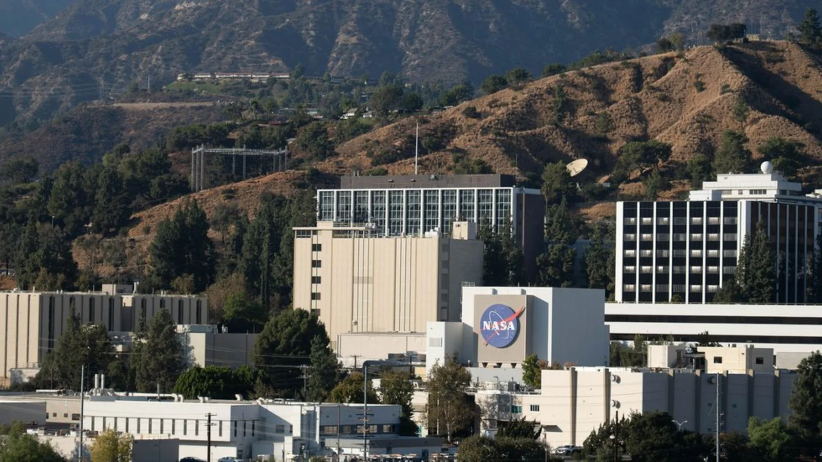 NASA to open bid to operate JPL, ending Caltech’s near-century leadership