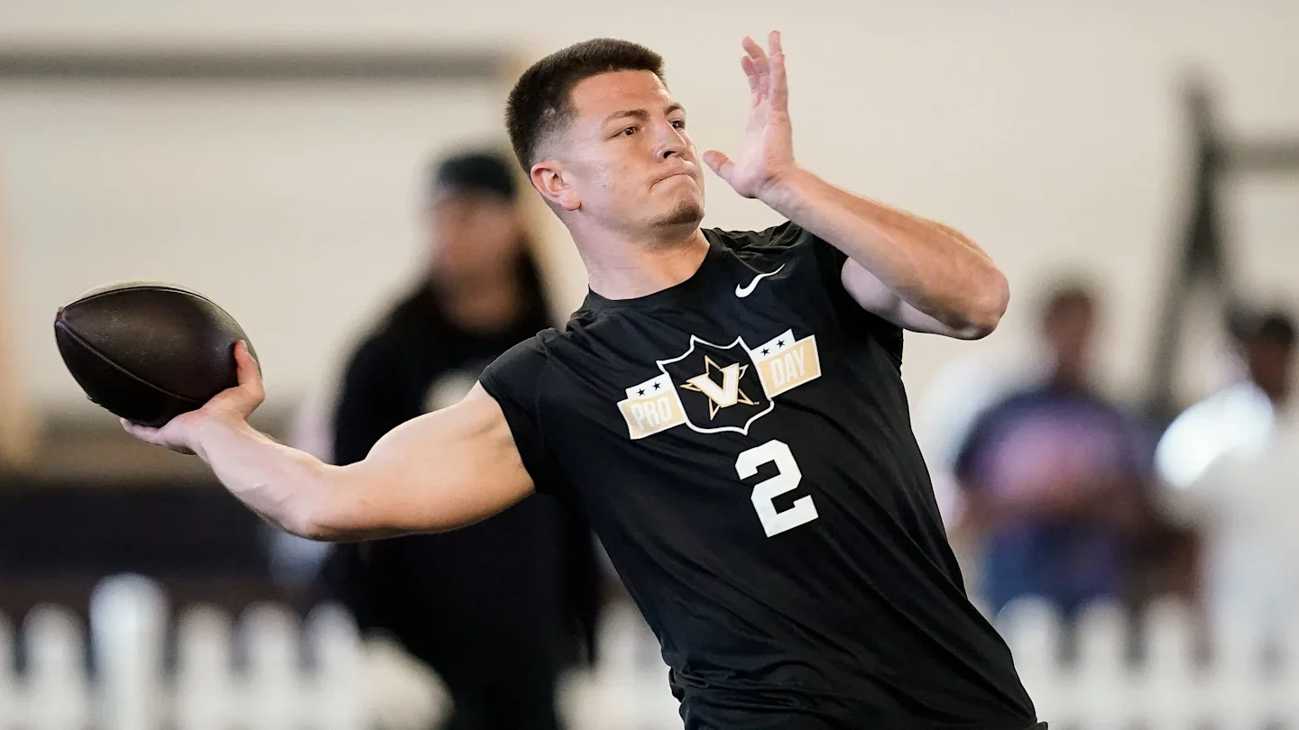Ravens sign Vanderbilt QB Diego Pavia on 3-year deal, but QB3 role remains open