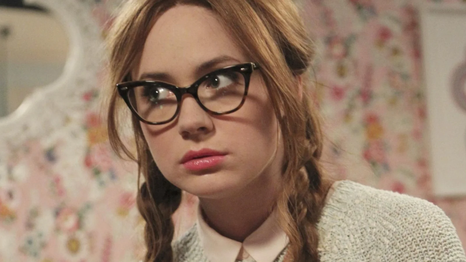 When Titles Lie: Five Sitcoms That Deliver More Than Their Names Suggest