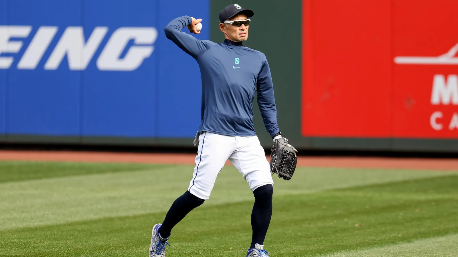 Ichiro Statue Debut Marred by Broken Bat Outside T-Mobile Park