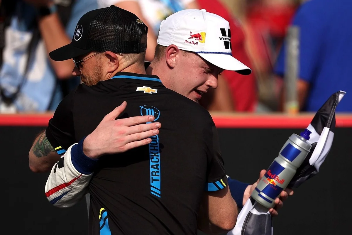 Zilisch signs with Hendrick for 2028, Trackhouse calls it bittersweet