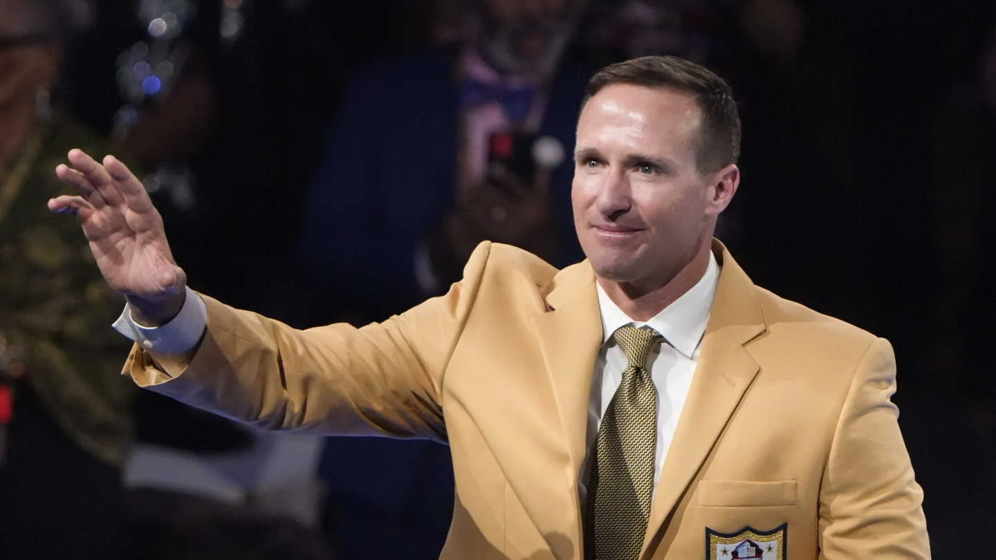 Brees Salutes Payton and New Orleans in Hall of Fame Speech