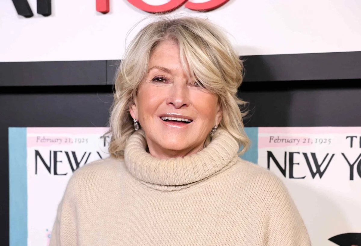Martha Stewart Debuts Rose-Gold Hair at 85, Trades Blonde Bob for a Pink Glow