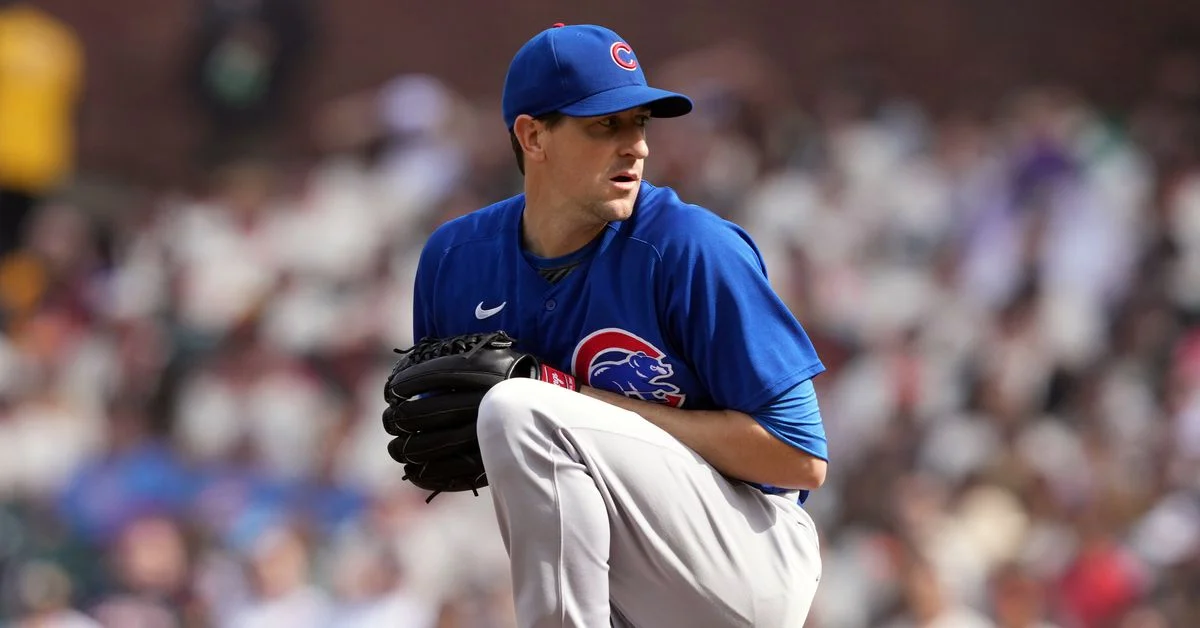 Kyle Hendricks falls just short of no-hitter in Cubs' 4-0 win over Giants.