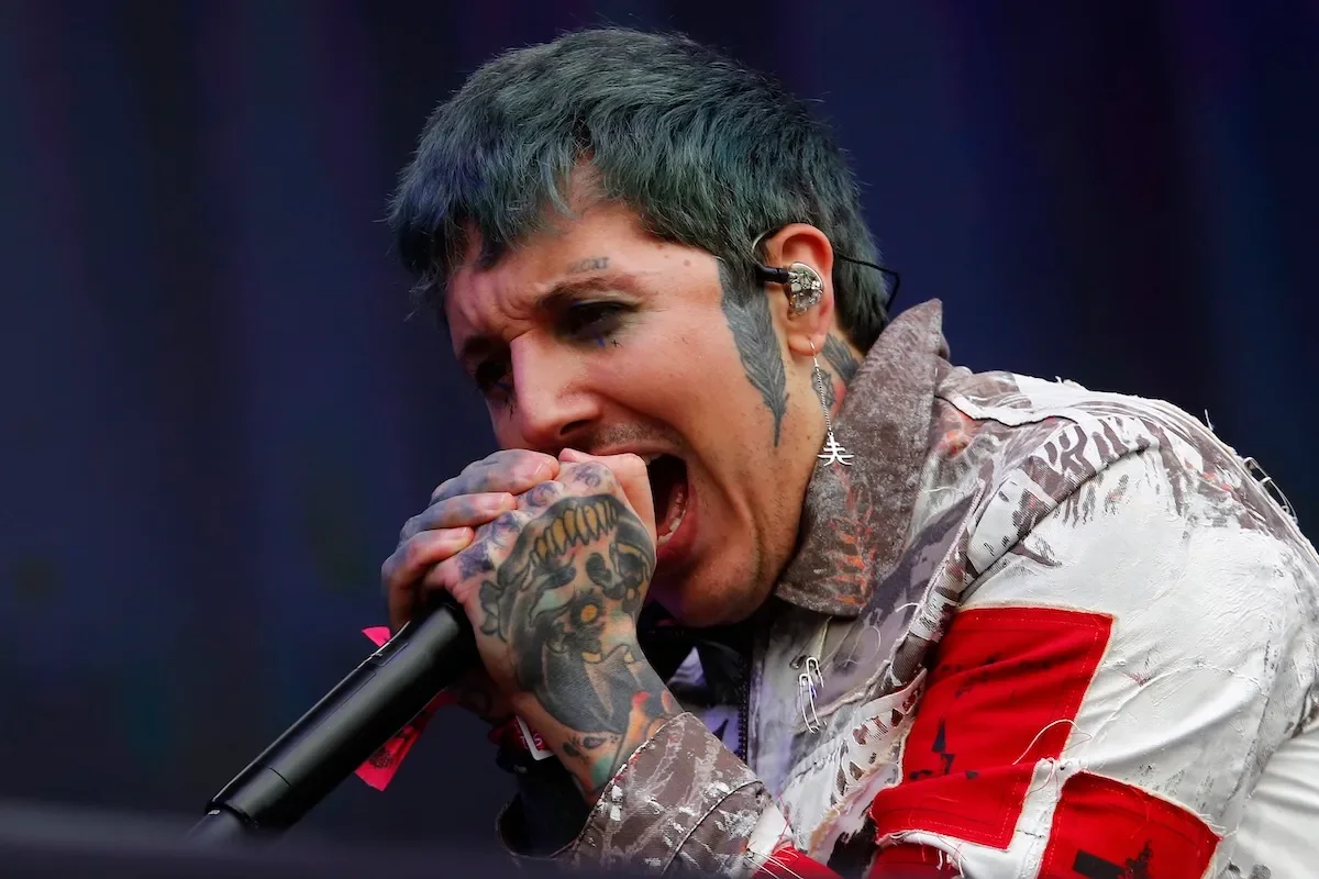 Phone-Throw Incident Leaves Oli Sykes With Mild Concussion During BMTH Show