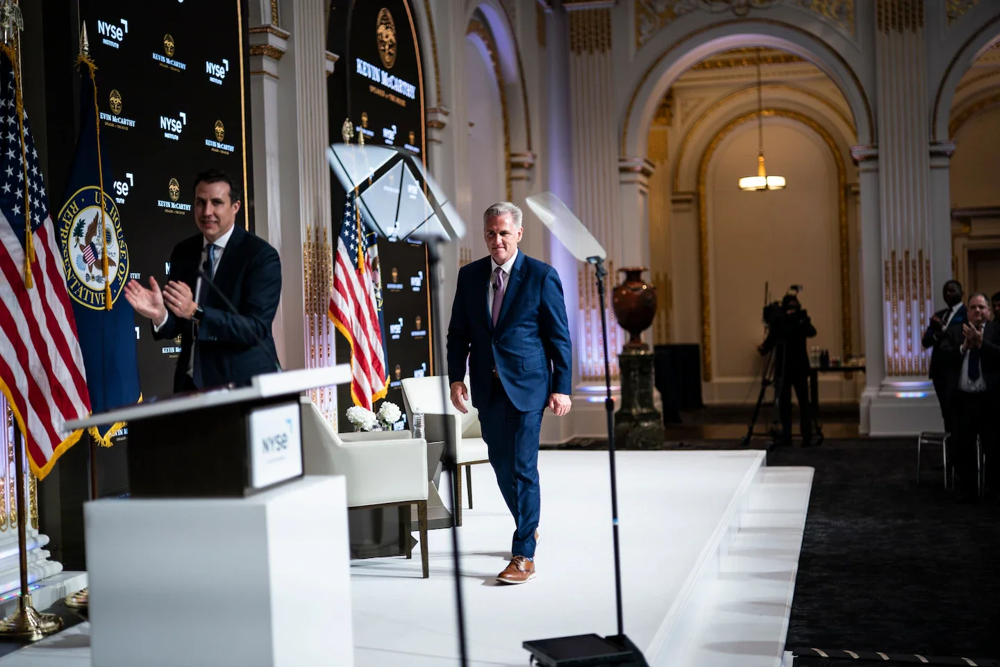 Debt Ceiling Vote Sparks Wall Street Panic and Political Cynicism