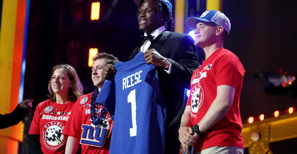 Giants’ 2026 No. 5 pick Arvell Reese brings hybrid upside to the front seven