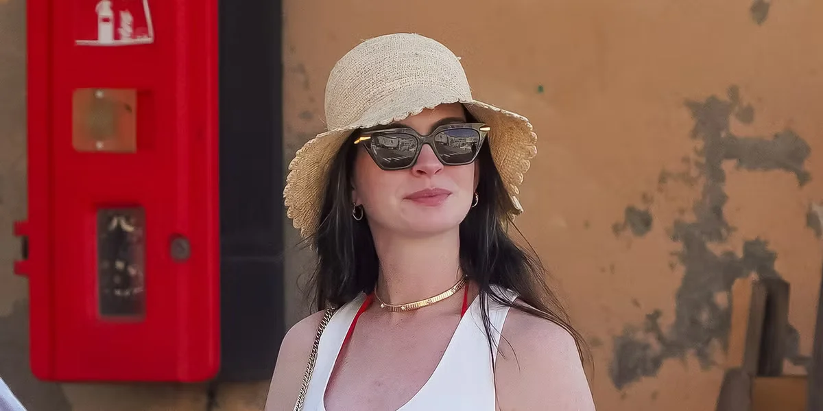 Anne Hathaway Flaunts Baby Bump in St. Tropez, Showcasing Coastal Maternity Style