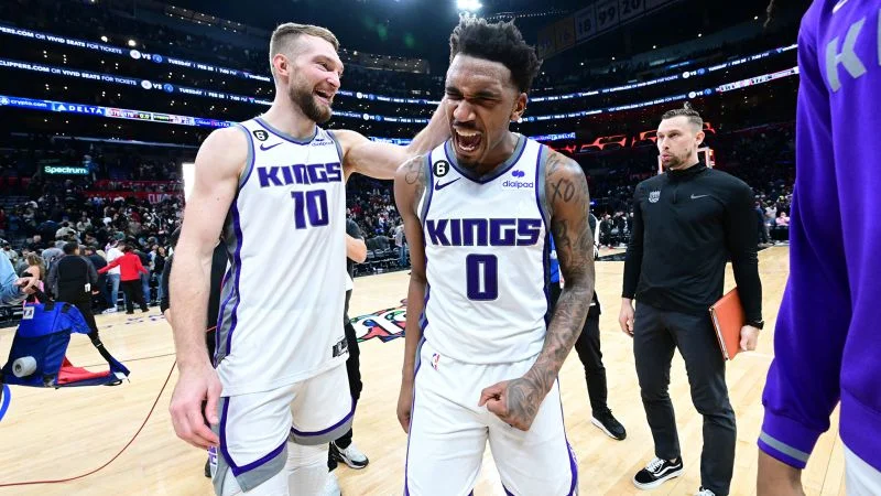 Sacramento Kings end 17-year playoff drought, make NBA history.