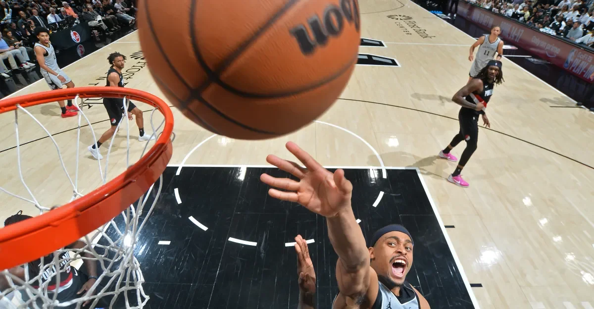 Spurs Kick Off Playoffs at Home Against Trail Blazers