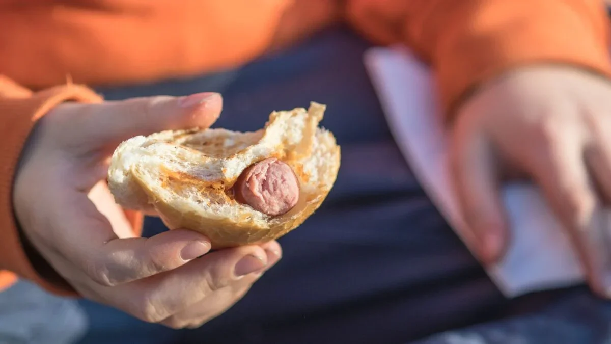 Poll Finds Americans Largely Unaware of Hot Dog Health Risks