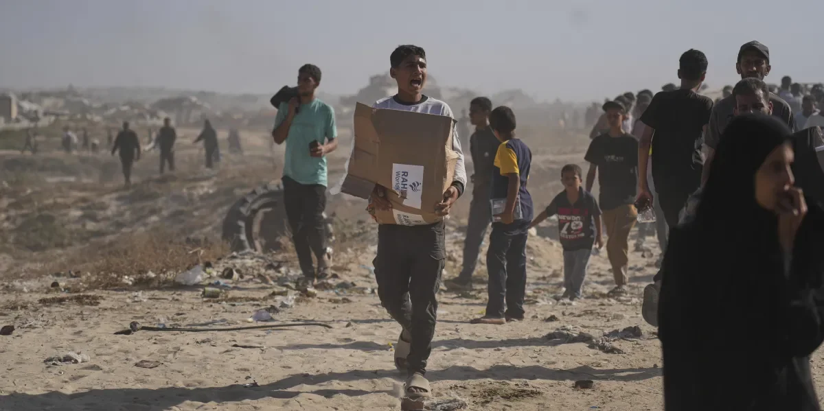 Chaos and Crisis in Gaza Amid U.S.-Israel Aid Distribution