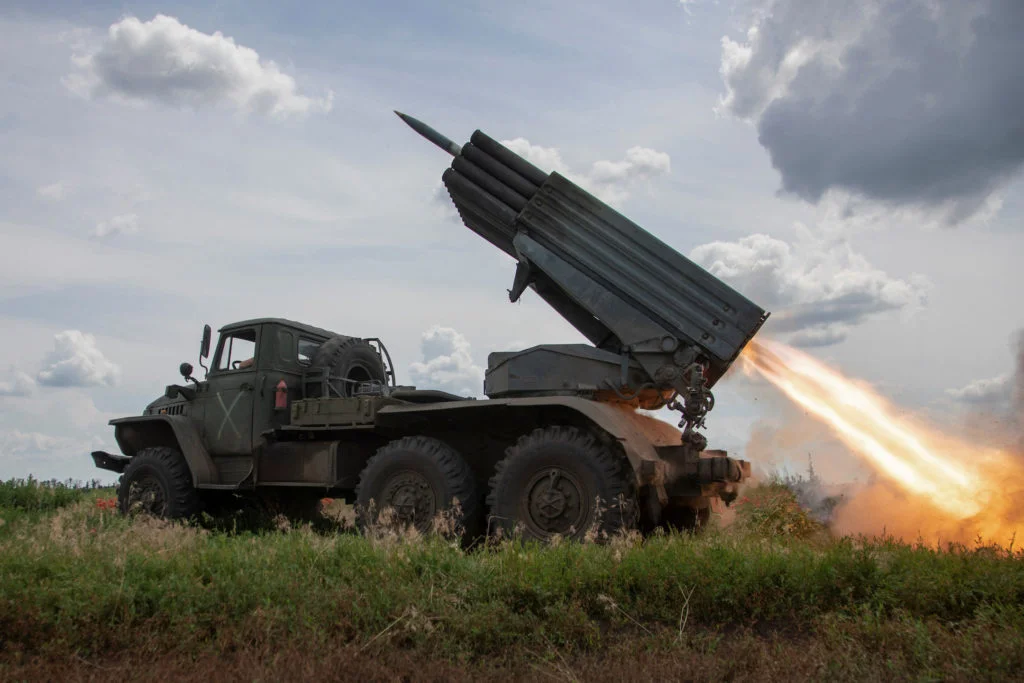 Military Presence Boosts Kyiv's Revival While Prigozhin Asserts Control in Video.