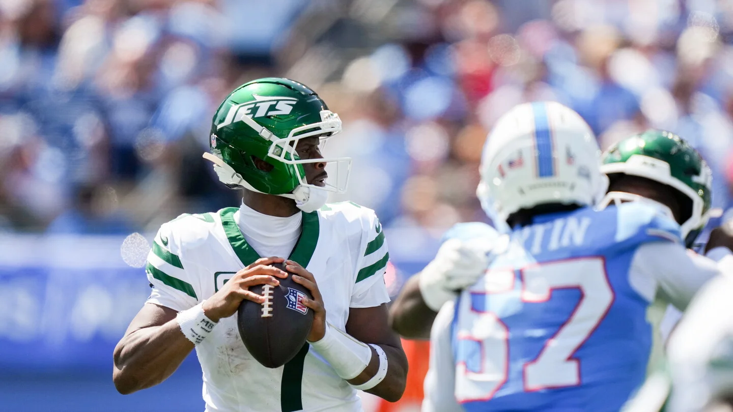 Geno Smith: Jets' O-line Lets Him Go Untouched in Win Over Titans