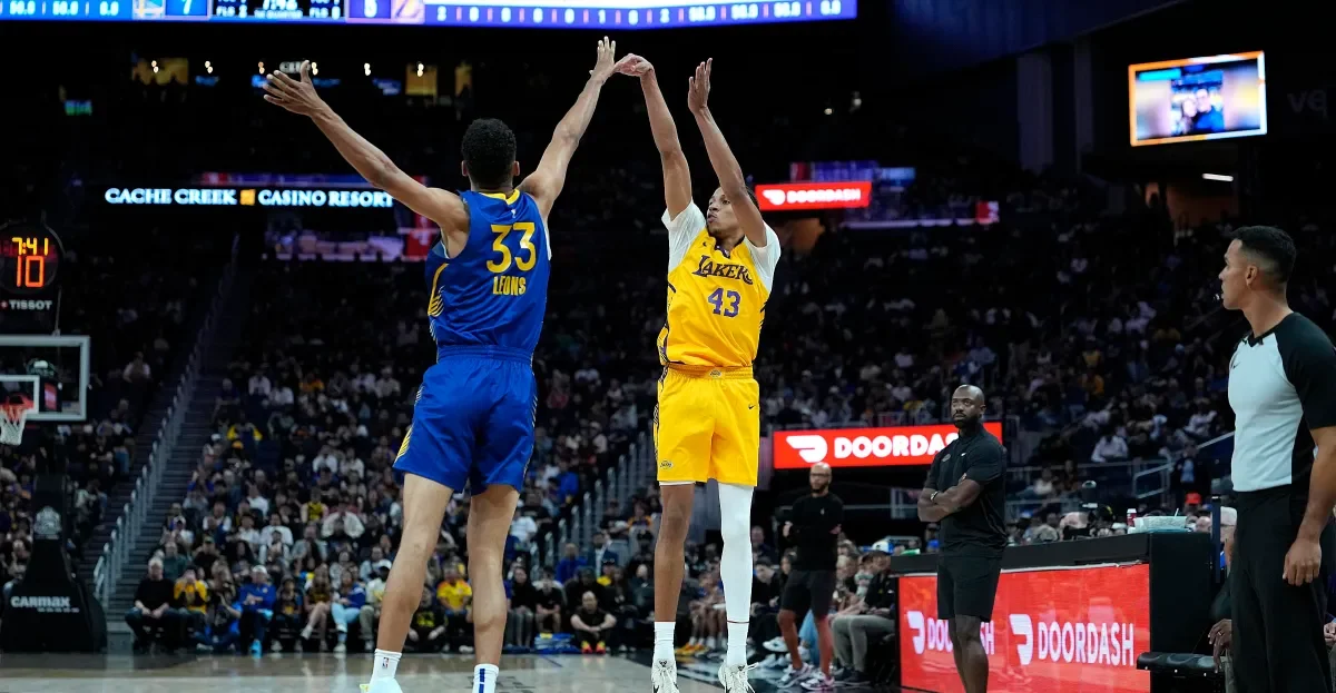 Warriors Dominate Lakers in California Classic Opener